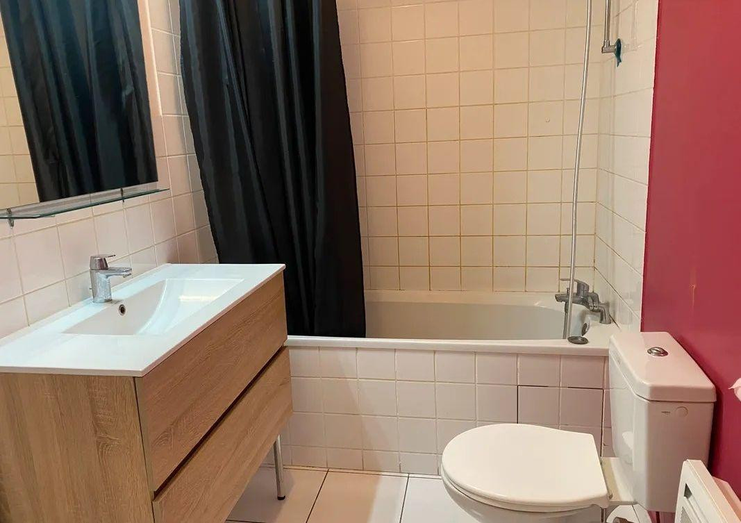 
                                                Location
                                                 Beau 3P 50m² avec parking FAUBOURG 3 MAISONS