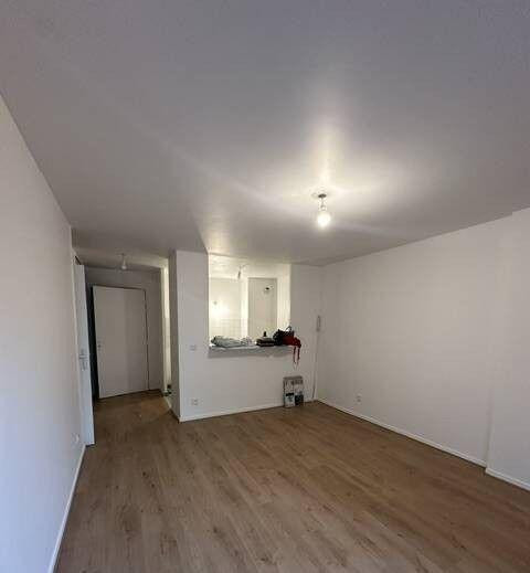 
                                                Location
                                                 Beau 3P 52m² avec jardin privatif 36m²
