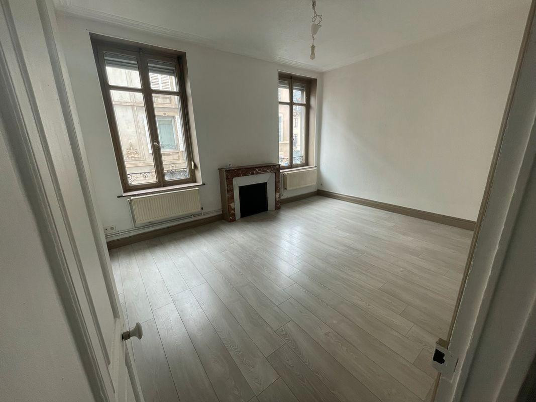 
                                                Location
                                                 Beau 3P 52m² rue du téméraire NANCY