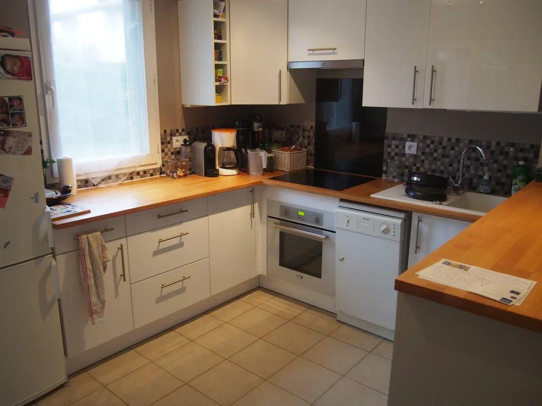 
                                                Location
                                                 Beau 3P 55m² + Terrasse 7 m2 Quartier La Terrasse
