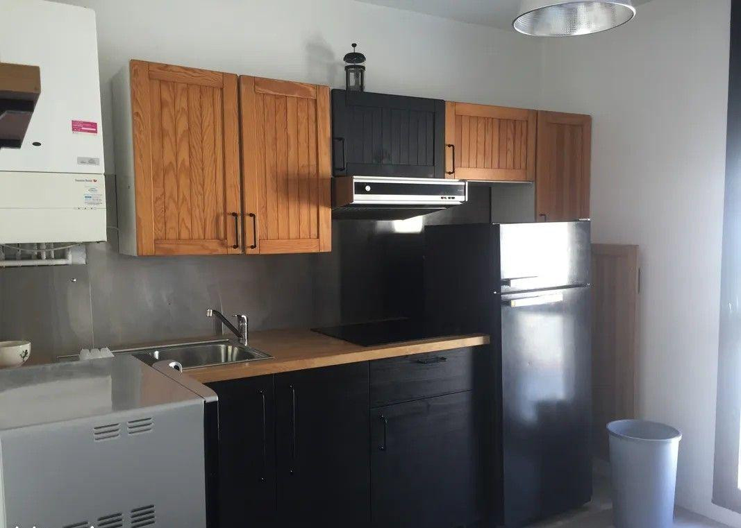 
                                                Location
                                                 Beau 3P 58m² meublé proche Fac des Tanneurs