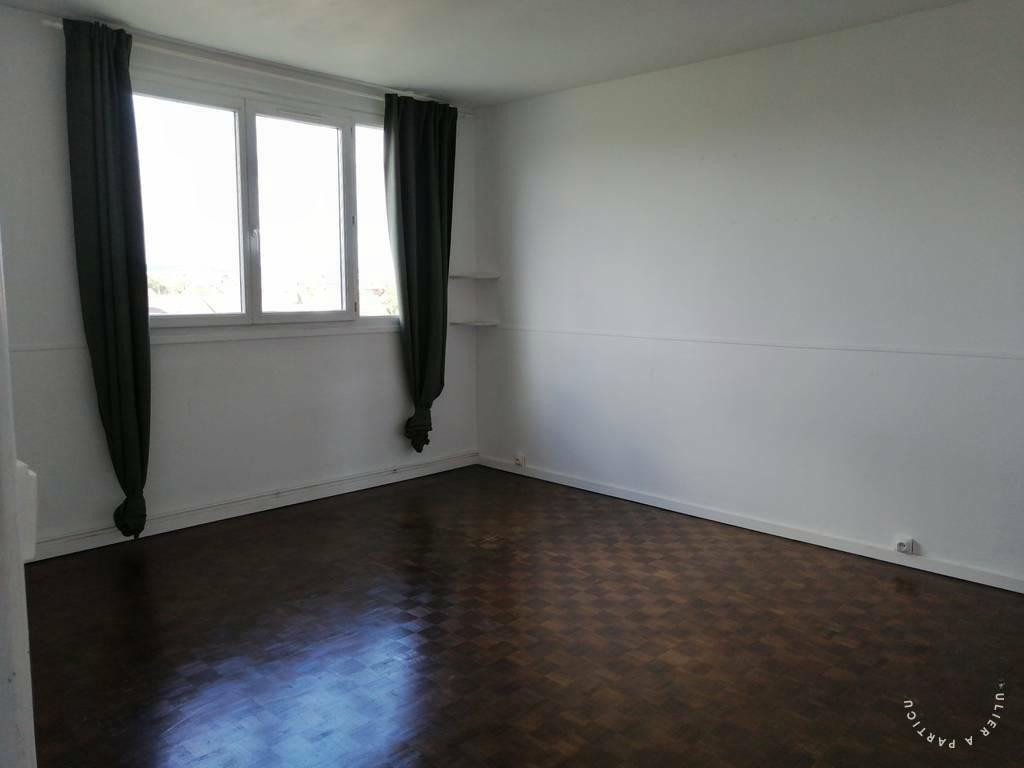 
                                                Location
                                                 Beau 3P 60m² Houilles