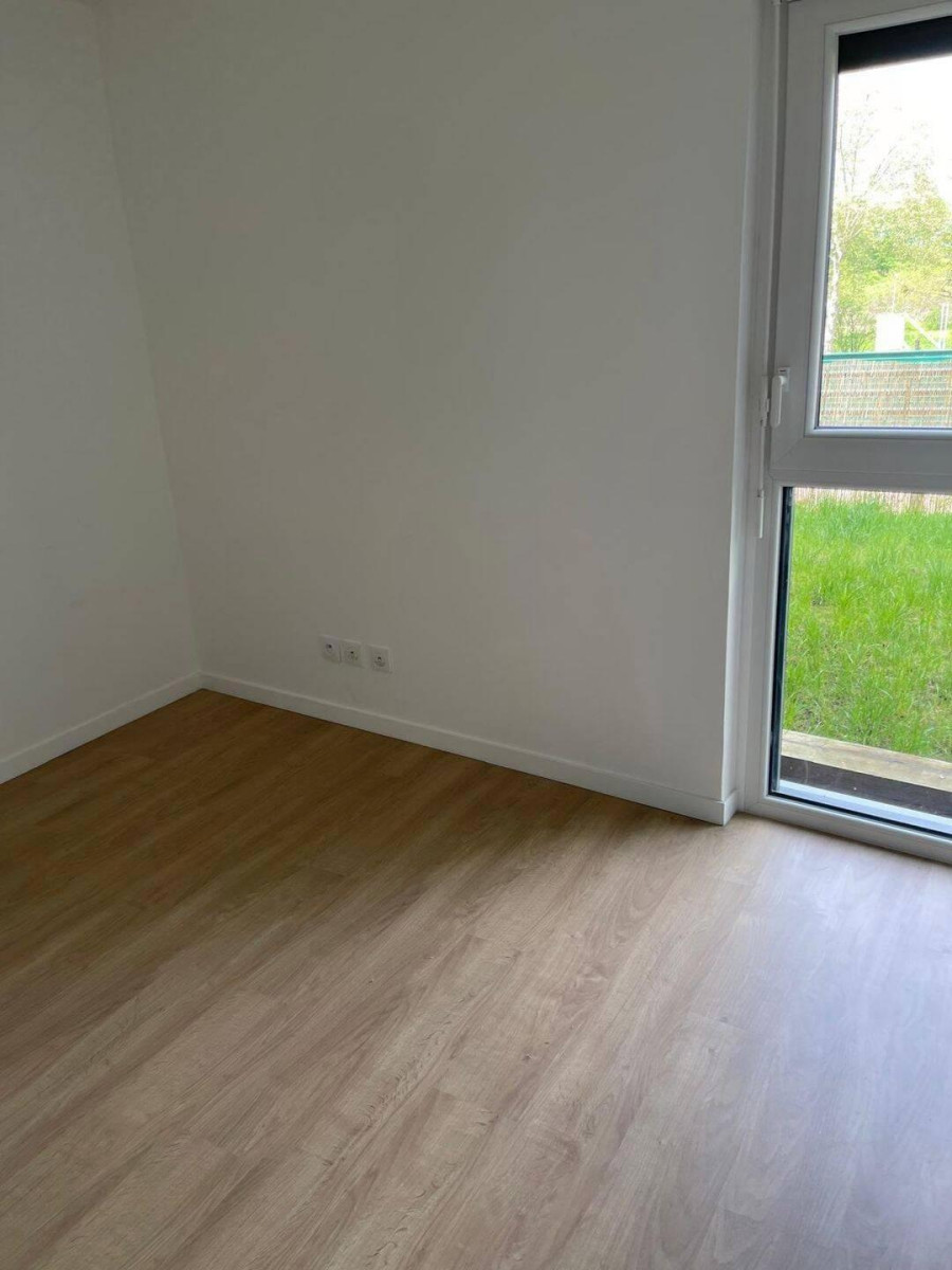 
                                                Location
                                                 Beau 3p 60m² neuf avec Terrasse et Jardin
