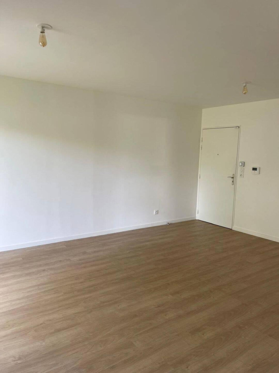 
                                                Location
                                                 Beau 3p 60m² neuf avec Terrasse et Jardin