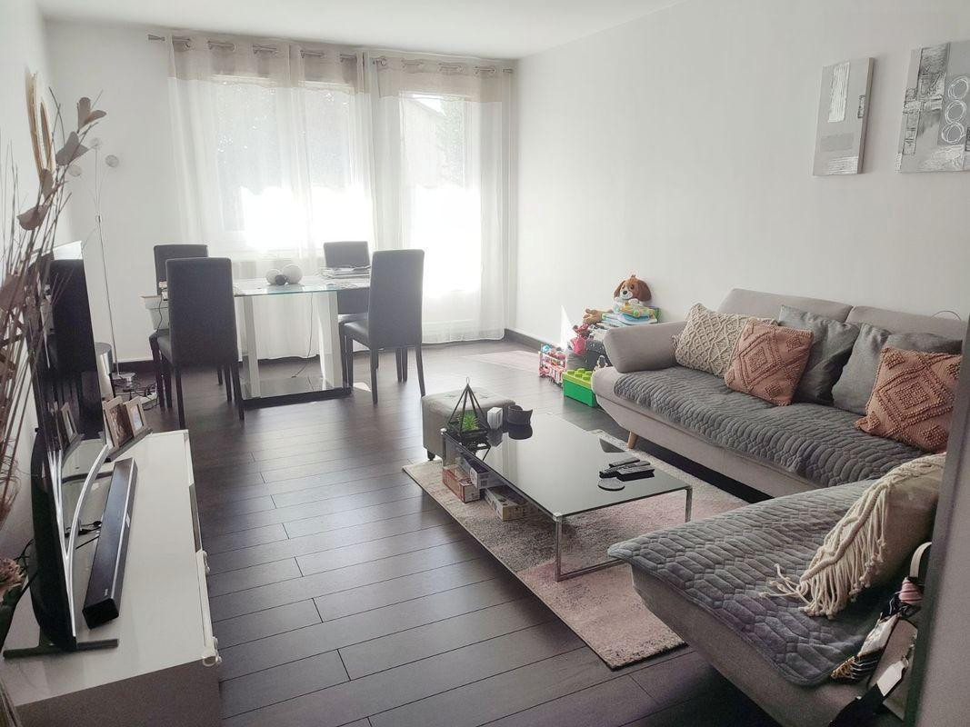 
                                                Location
                                                 Beau 3P 61m² Vitry sur seine