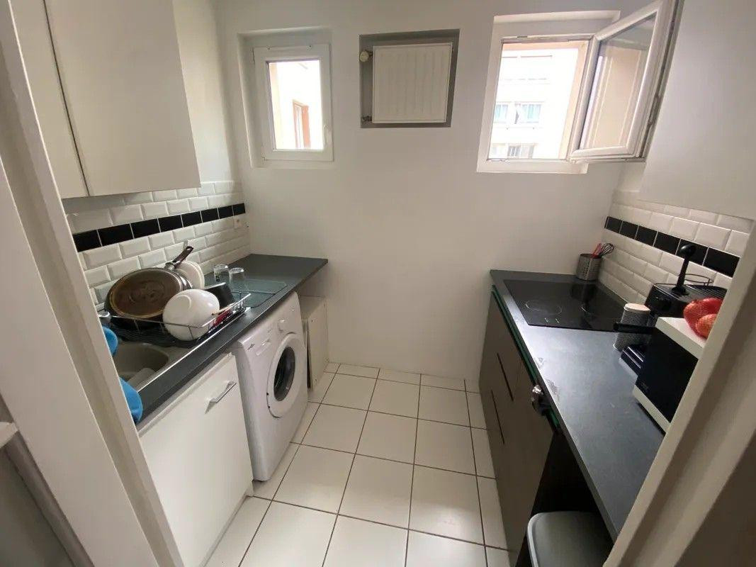 
                                                Location
                                                 Beau 3P 62m² Rive droite idéal coloc