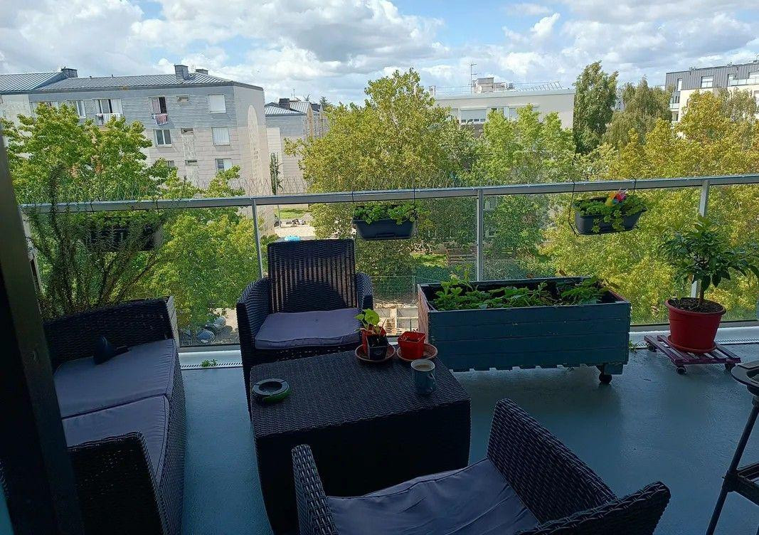 
                                                Location
                                                 Beau 3P 65m² avec balcon dans résidence récente