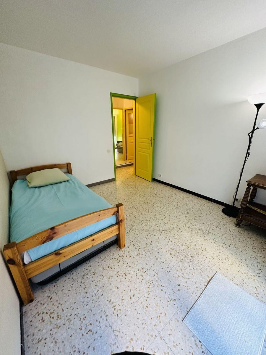 
                                                Location
                                                 Beau 3P 67m² meublé Mosson possible colocation