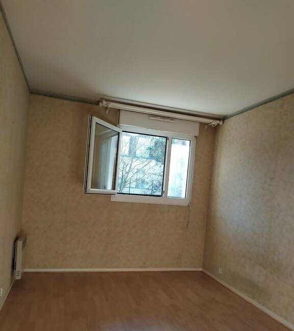 
                                                Location
                                                 Beau 3P 69m² avec balcons à Chatenay-Malabry