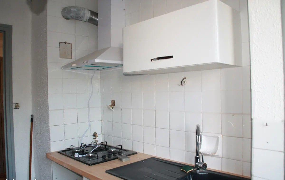 
                                                Location
                                                 Beau 3P 70m² avec balcon secteur BAJATIERE