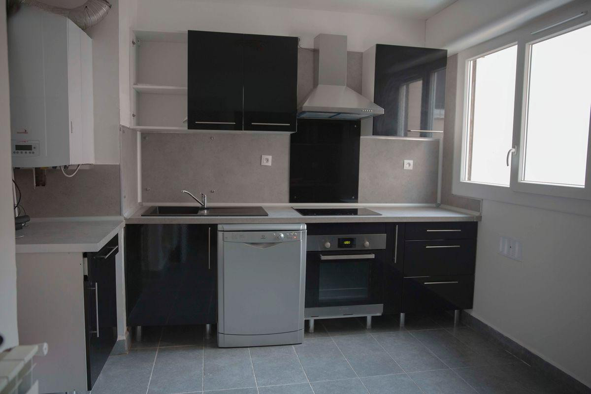 
                                                Location
                                                 Beau 3P 70m² en hyper centre