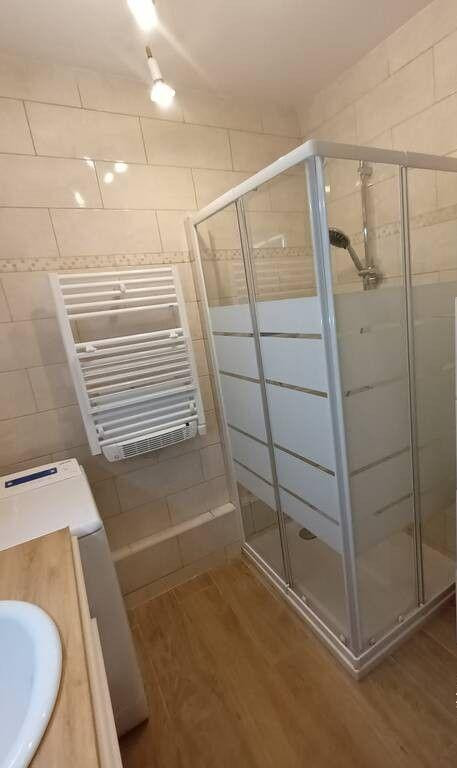
                                                Location
                                                 Beau 3P 74m² meublé clair et lumineux