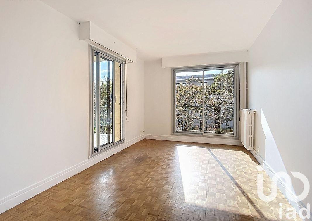 
                                                Location
                                                 Beau 3P 93m² lumineux avec balcon et terrasse