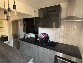 
                                                Location
                                                 Beau 3P en Duplex meublé et rénové 55m²