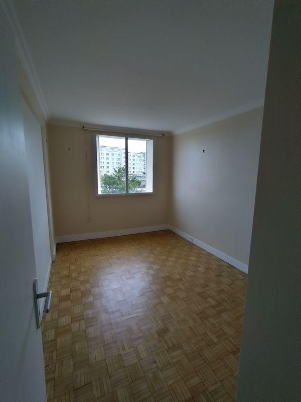 
                                                Location
                                                 Beau 3P entièrement rénové 63m²