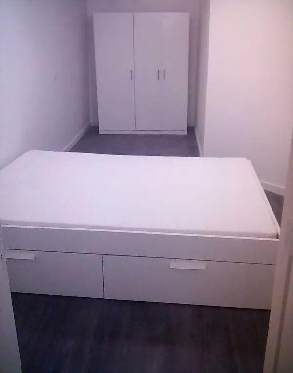 
                                                Location
                                                 Beau 3P meublé 40m² proche métro