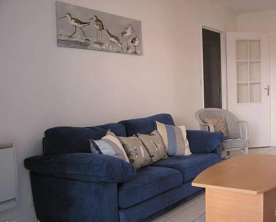 
                                                Location
                                                 Beau 3P meublé 47m² au Minimes avec terrasse 17m2