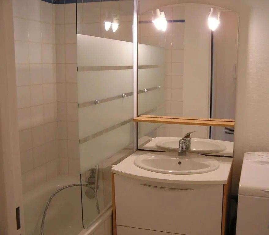 
                                                Location
                                                 Beau 3P meublé 47m² au Minimes avec terrasse 17m2