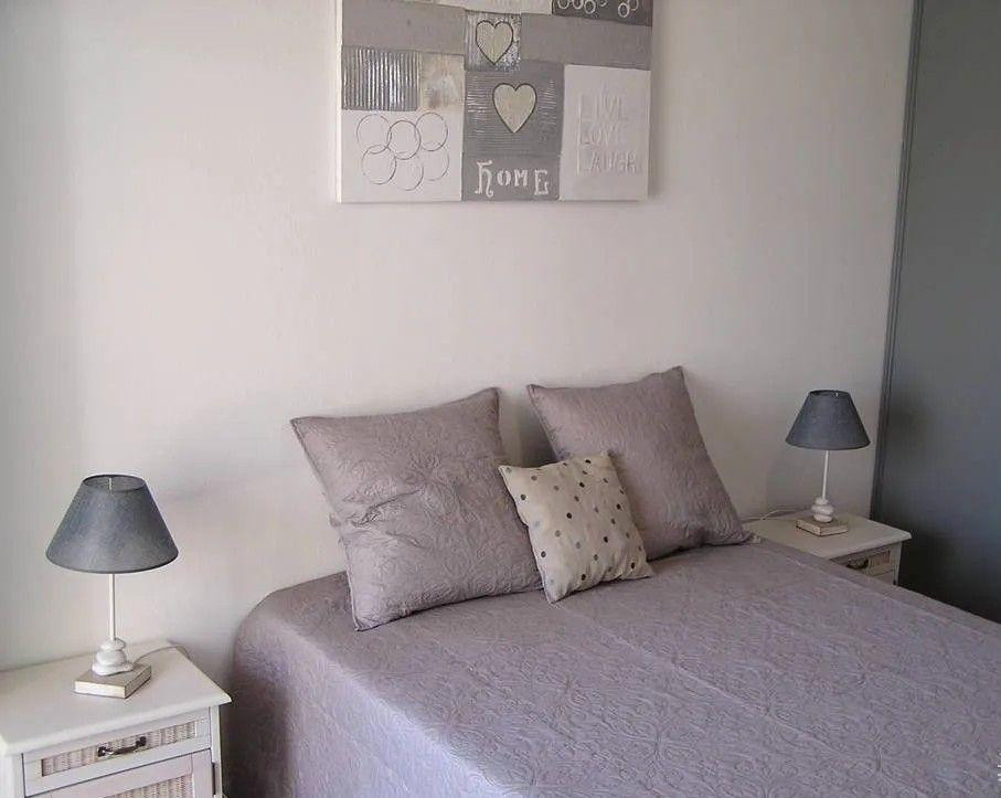 
                                                Location
                                                 Beau 3P meublé 47m² au Minimes avec terrasse 17m2