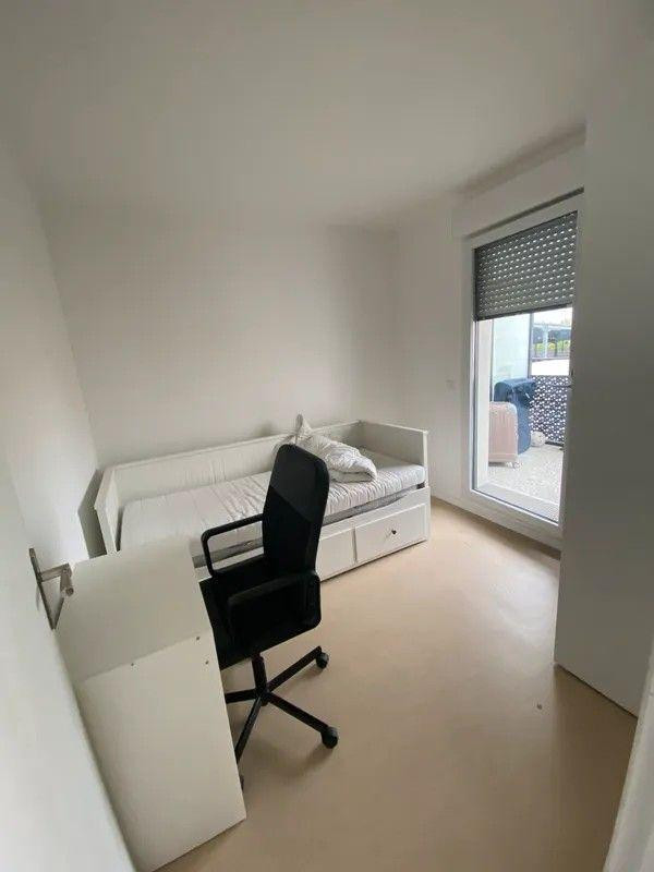 
                                                Location
                                                 Beau 3P meublé 47m² neuf à Cergy avec balcon