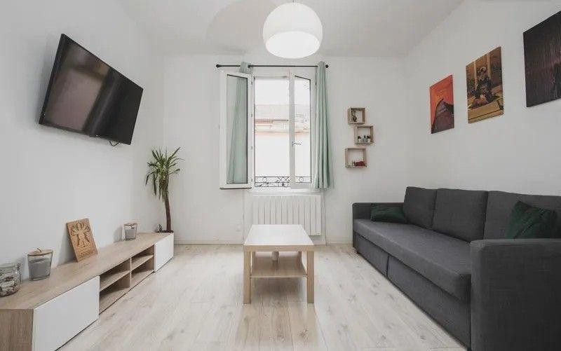 
                                                Location
                                                 Beau 3P meublé 50m² avec terrasse
