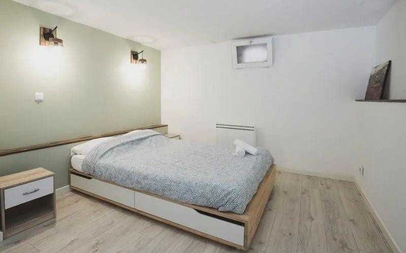 
                                                Location
                                                 Beau 3P meublé 50m² avec terrasse