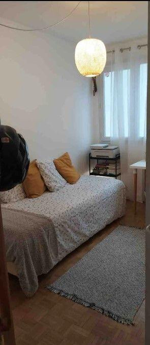 
                                                Location
                                                 Beau 3P meublé 50m² tt compris OCT-DÉC 2024