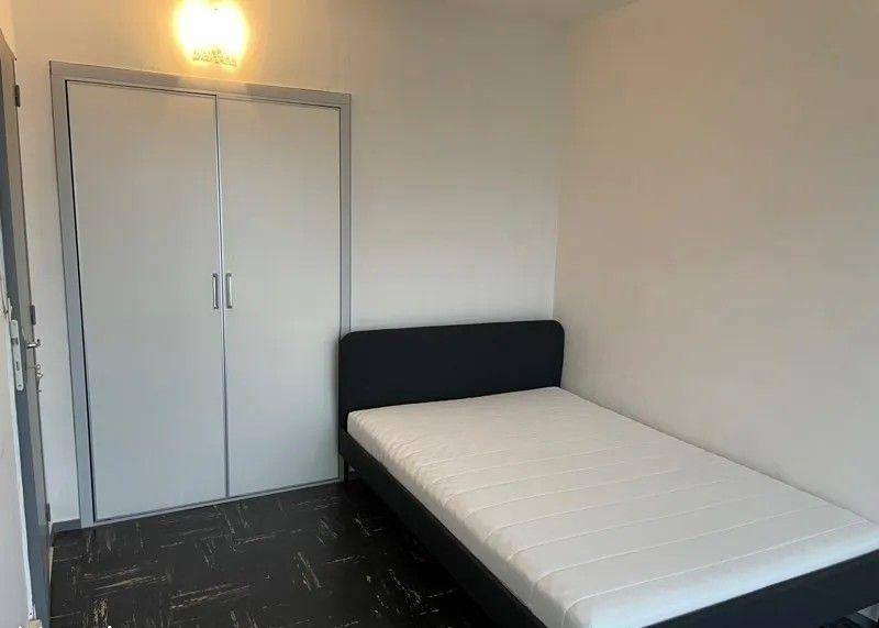 
                                                Location
                                                 Beau 3P meublé 52m² traversant et lumineux