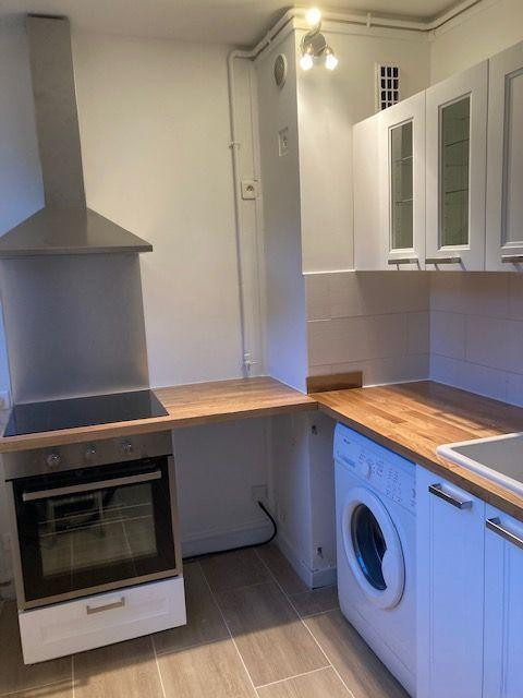 
                                                Location
                                                 Beau 3P meublé 54m² traversant et lumineux