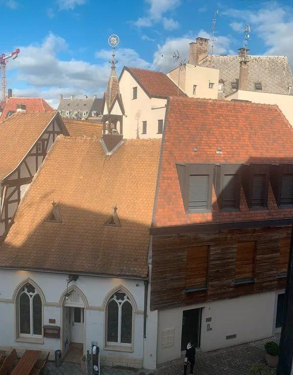 
                                                Location
                                                 Beau 3P meublé 55m² en duplex