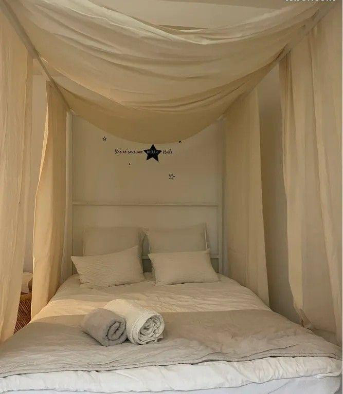 
                                                Location
                                                 Beau 3P meublé 55m² paisible et élégant