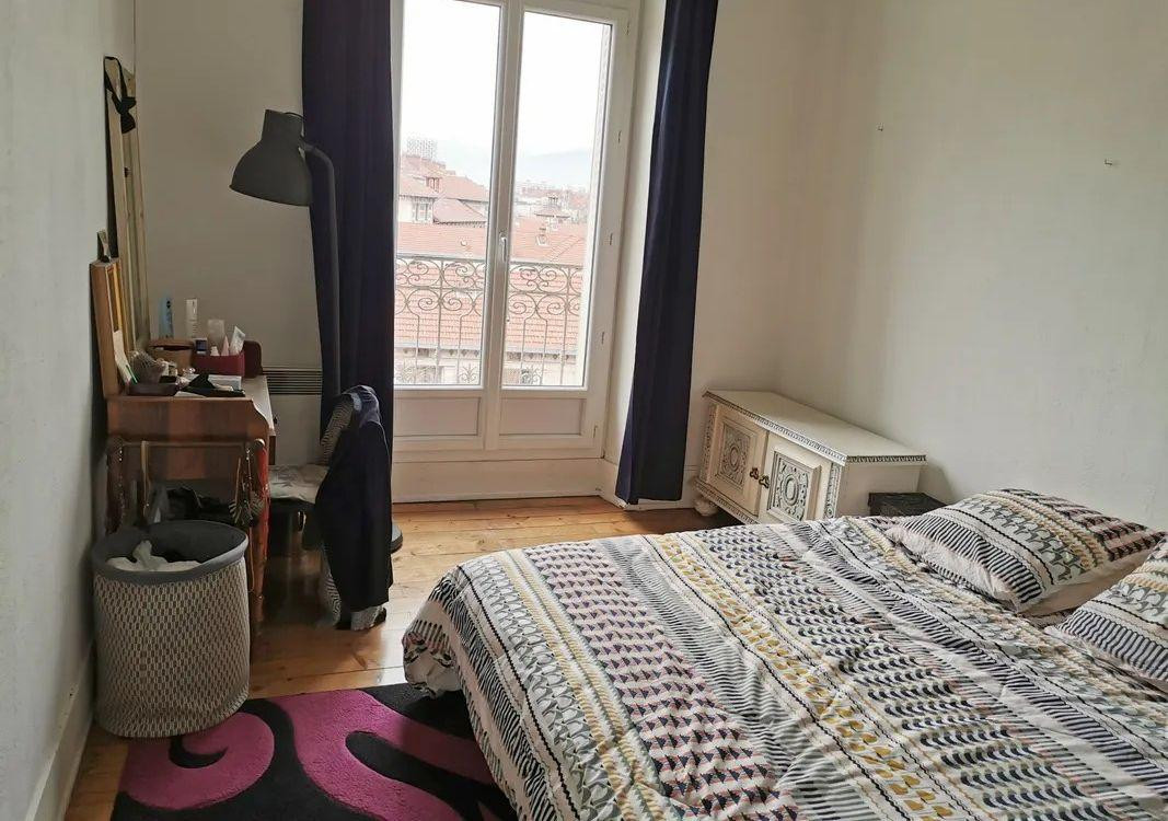 
                                                Location
                                                 Beau 3P meublé 56m² avec balcon