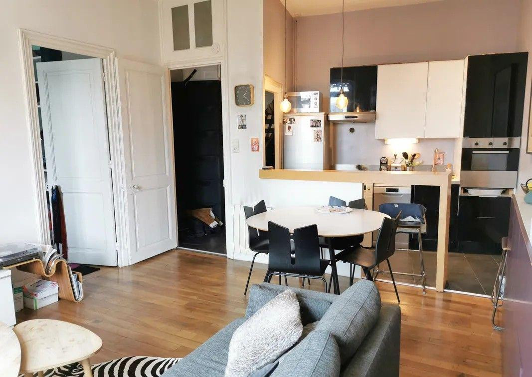 
                                                Location
                                                 Beau 3P meublé 56m² avec balcon