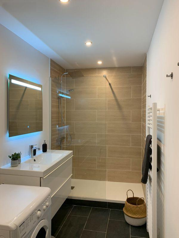 
                                                Location
                                                 Beau 3P meublé 57m² rénové