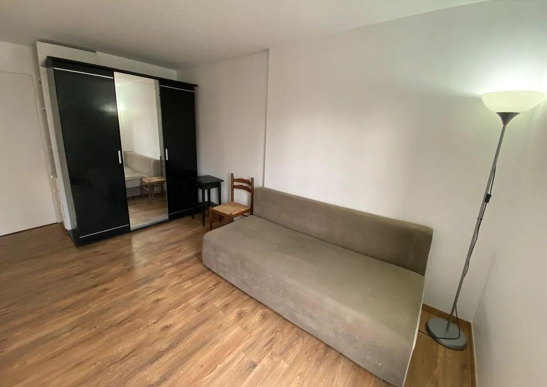
                                                Location
                                                 Beau 3P meublé 58m² refait à neuf à Nanterre Pref