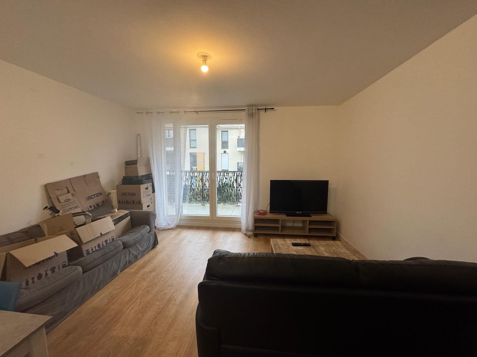 
                                                Location
                                                 Beau 3P meublé 59m² neuf (2021)