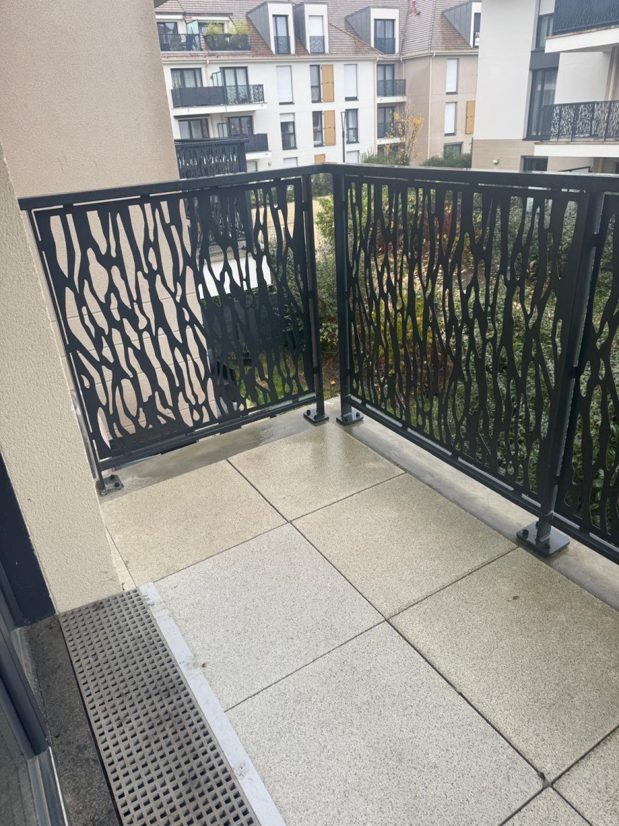 
                                                Location
                                                 Beau 3P meublé 59m² neuf (2021)