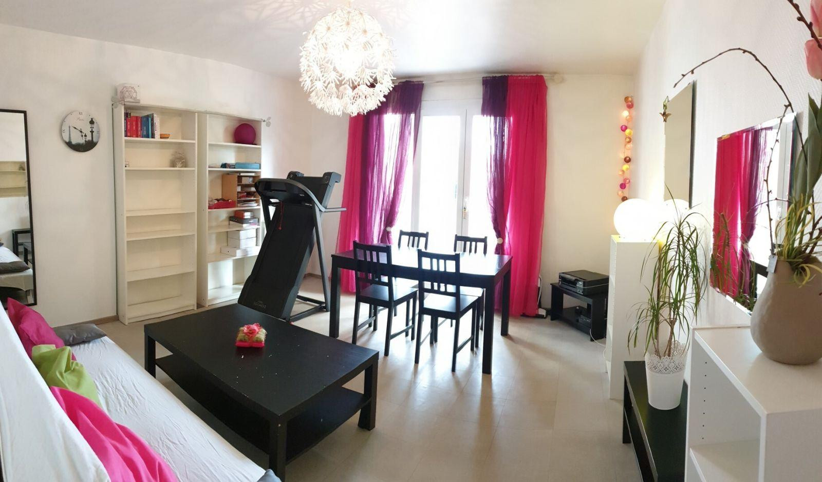 
                                                Location
                                                 Beau 3P meublé 60m² lumineux Esplanade