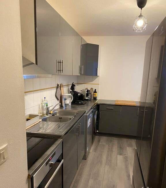 
                                                Location
                                                 Beau 3P meublé 63m² avec balcon