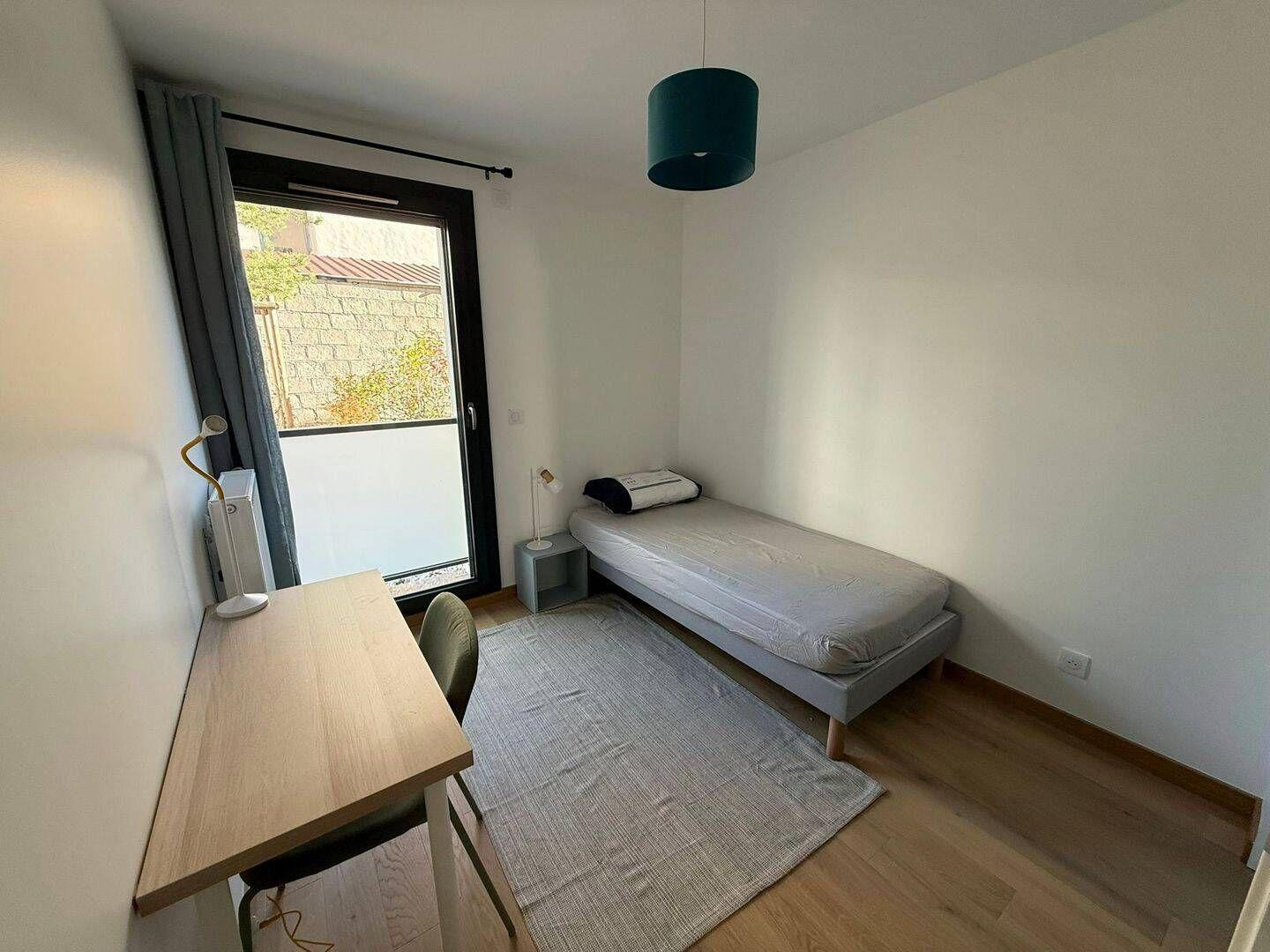 
                                                Location
                                                 Beau 3P meublé 63m² avec grande terrasse Sud