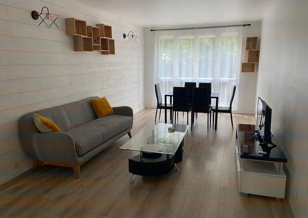 
                                                Location
                                                 Beau 3P meublé 63m² dans résidence calme