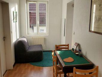 
                                                Location
                                                 Beau 3P meublé 64m² en duplex