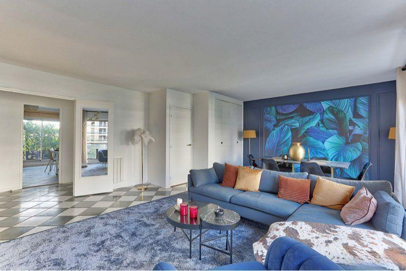 
                                                Location
                                                 Beau 3P meublé 68m²