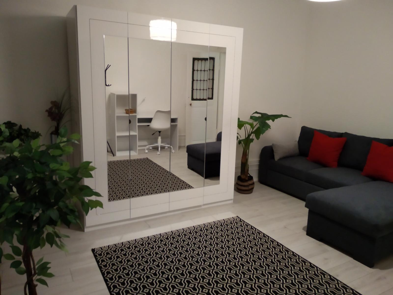 
                                                Location
                                                 Beau 3P meublé 70m² Strasbourg centre