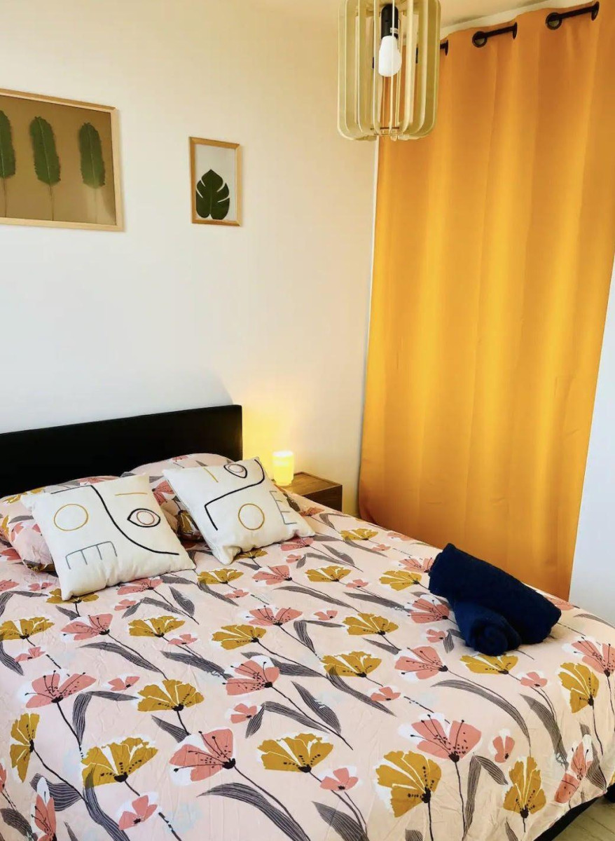
                                                Location
                                                 Beau 3P meublé avec balcon Idéal Coloc ou Famille