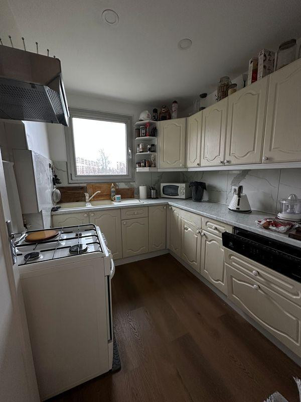 
                                                Location
                                                 Beau 3P meublé Fresnes Antony 64m²