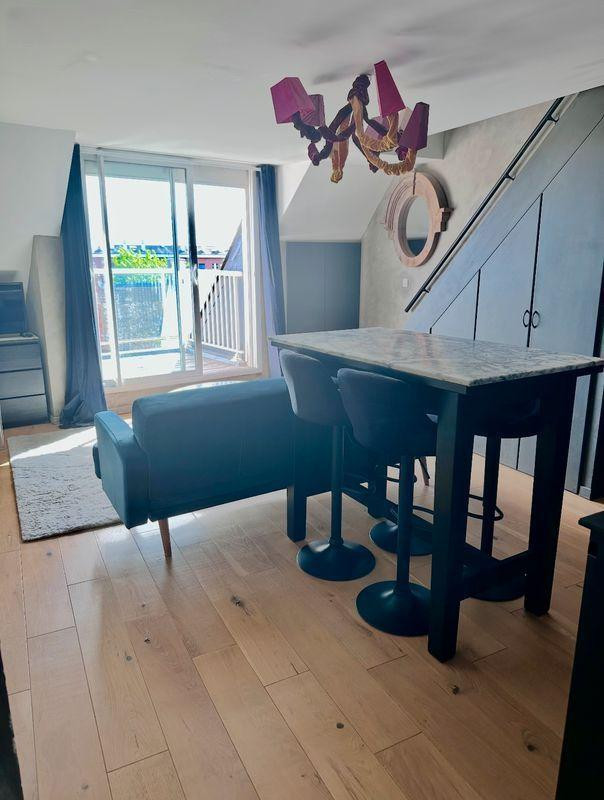 
                                                Location
                                                 Beau 3P meublée 44m²