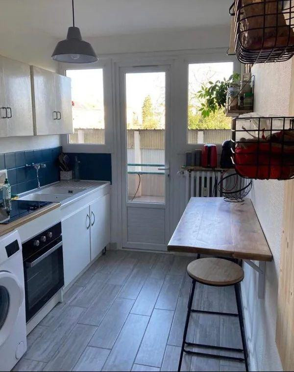 
                                                Location
                                                 Beau 3P rénové et lumineux 67m² avec garage