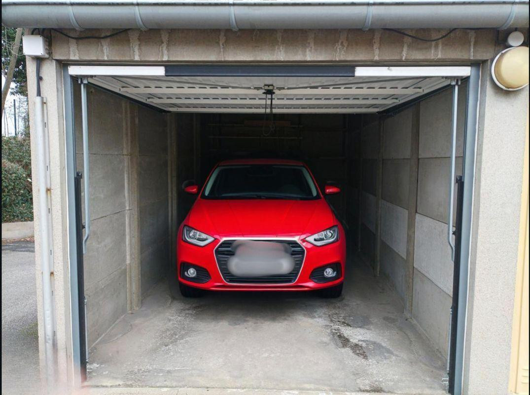 
                                                Location
                                                 Beau 3P traversant 65m² avec garage