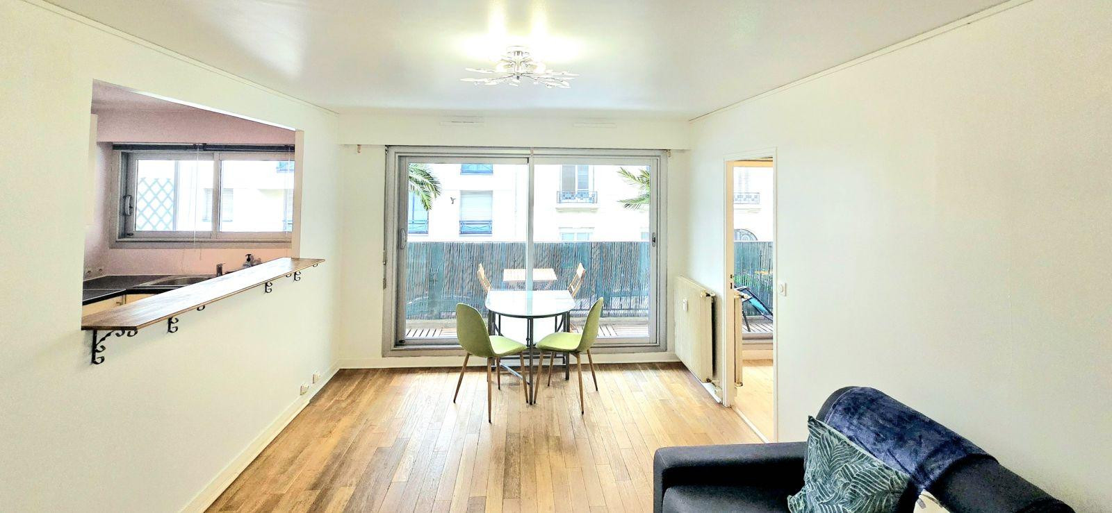 
                                                Location
                                                 Beau 43m2 meublé + 10m2 de terrasse dans Paris 17e